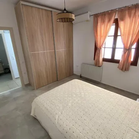 Utopia House * Ermióni